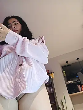 Sara-215 online show from 25, 4, 2026