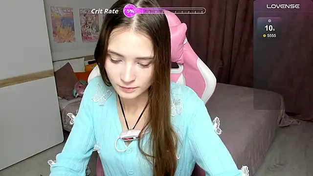 Snapshot of Hana_Flo_ chatting on 28, 11, 2025 Hana Flo online show from 28, 11, 2025