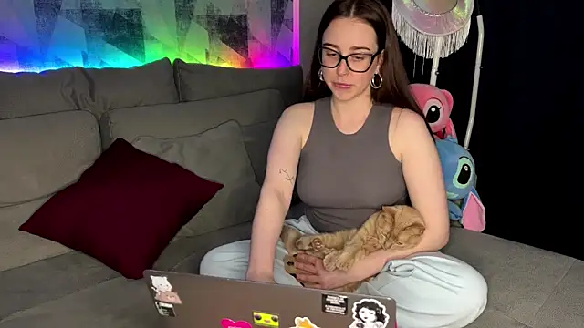 Snapshot of OhNicolle chatting on 21, 11, 2025 OhNicolle online show from 21, 11, 2025