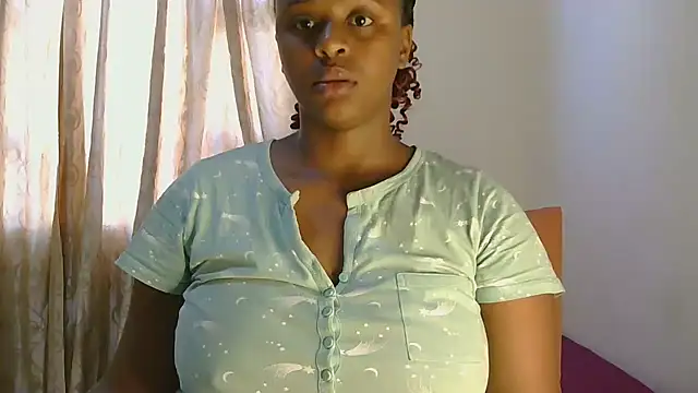 sexy-Halo online show from 19, 11, 2025