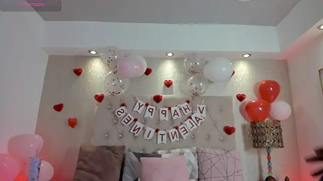 Snapshot of KamyGlam chatting on 14, 2, 2026 KamyGlam online show from 14, 2, 2026