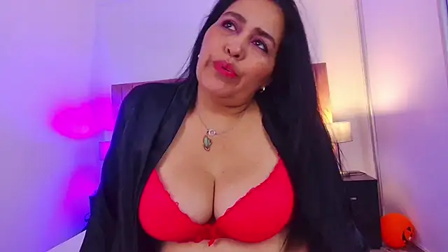 NoaMilf  online show from 5, 11, 2025