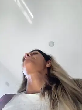 sabrinaneves online show from 25, 7, 2026