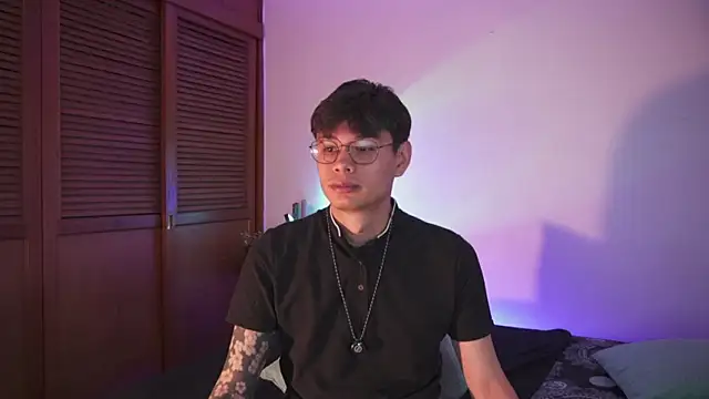 estmonnn online show from 17, 2, 2026