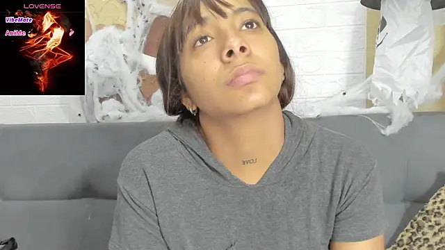 Katia Santana1 online show from 2, 11, 2025