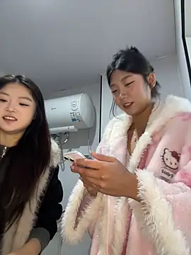 Snapshot of xiaojingzi66 chatting on 28, 11, 2025 xiaojingzi66 online show from 28, 11, 2025