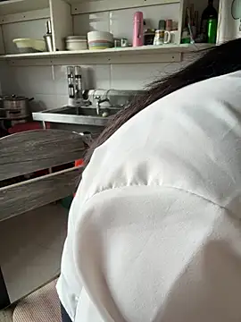 aniani11 online show from 15, 12, 2025