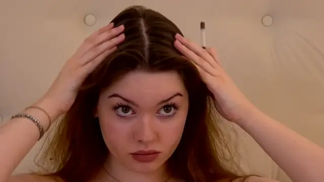 VickiBanx online show from 9, 11, 2025