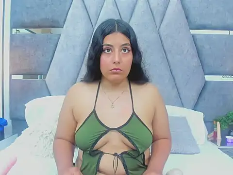 charlotte chapman online show from 7, 11, 2025