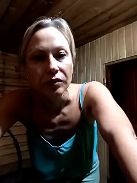 Elle Milfa online show from 9, 6, 2026