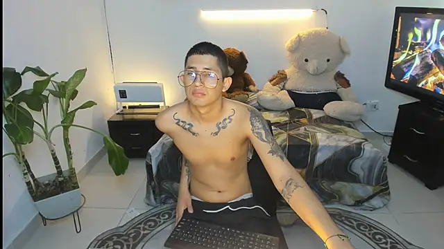 darwinandbrayann online show from 3, 3, 2026