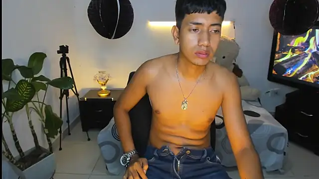 darwinandbrayann online show from 12, 3, 2026