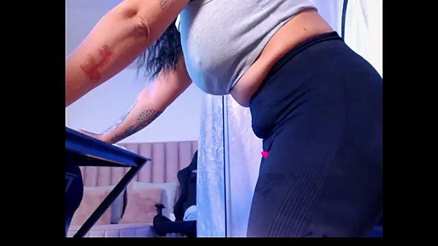 Natural BIGASS Nina online show from 1, 11, 2025