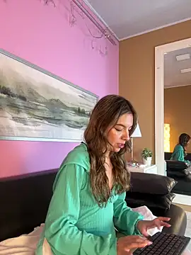 kittyblooms online show from 27, 4, 2026