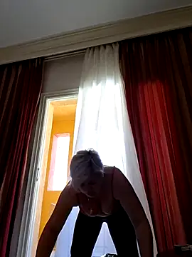 MilkySky online show from 27, 2, 2026