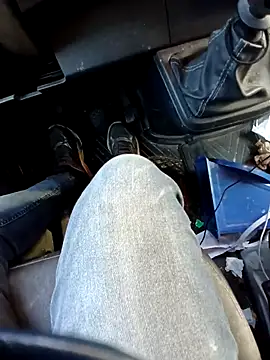 Snapshot of pino870 chatting on 13, 11, 2025 pino870 online show from 13, 11, 2025