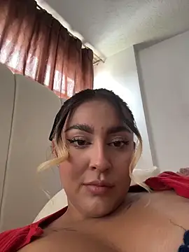 Snapshot of Elina_Hills chatting on 6, 5, 2026 Elina Hills online show from 6, 5, 2026