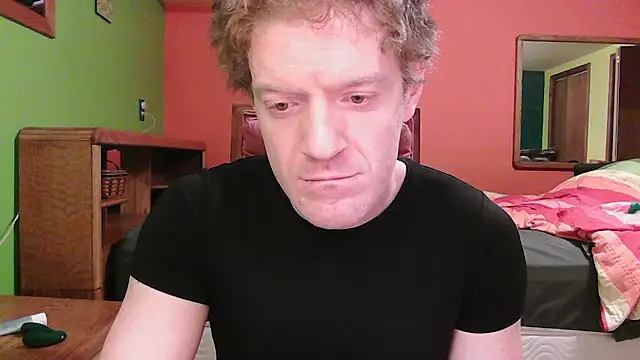 glamtransgoddess15 online show from 9, 11, 2025