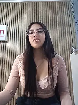 Valk submissive online show from 24, 4, 2026