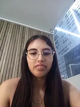 Valk submissive online show from 28, 4, 2026