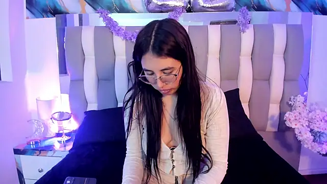 Valk submissive online show from 7, 6, 2026