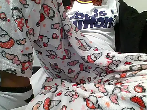 Petite baby5 online show from 21, 4, 2026