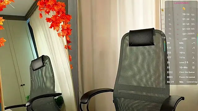 tinyanie online show from 29, 11, 2025