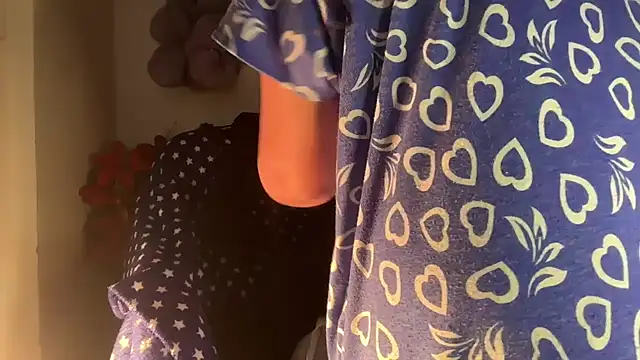 Snapshot of Shilpa_7 chatting on 22, 12, 2025 Shilpa 7 online show from 22, 12, 2025