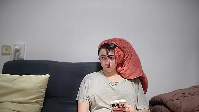 ShizukuHunter online show from 27, 11, 2025