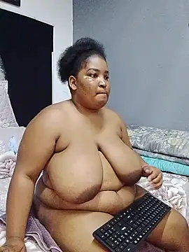 Snapshot of MassiveBoobsxxxx chatting on 7, 1, 2026 MassiveBoobsxxxx online show from 7, 1, 2026