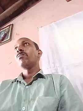 Snapshot of Dhanya752896 chatting on 3, 8, 2026 Dhanya752896 online show from 3, 8, 2026