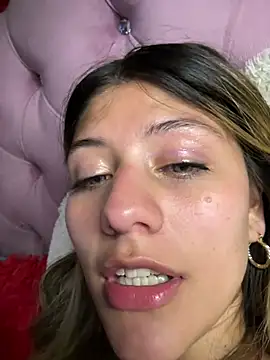 Snapshot of Crystall_15 chatting on 15, 2, 2026 Crystall 15 online show from 15, 2, 2026