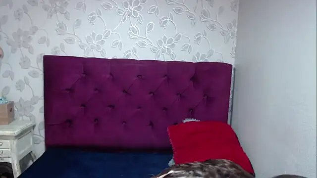 selenabustamante online show from 4, 3, 2026