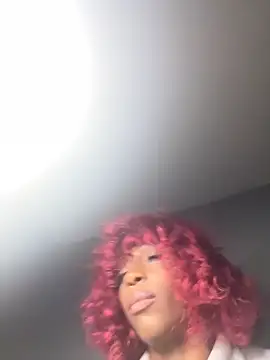 MadameMuse online show from 2, 11, 2025