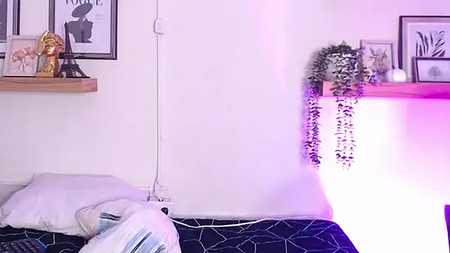 Madisonkay online show from 24, 4, 2026