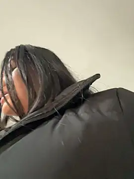 Samantha firee online show from 10, 4, 2026