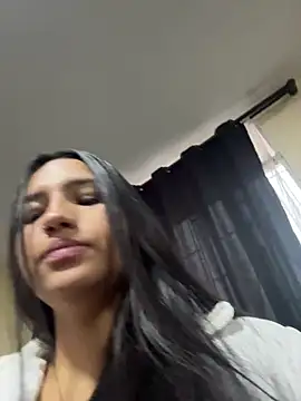 Samantha firee online show from 24, 4, 2026