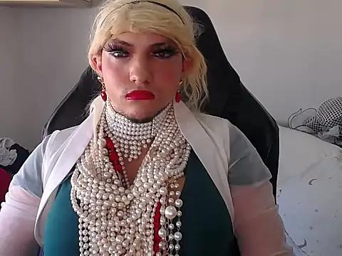 VanesaCrossic online show from 8, 3, 2026