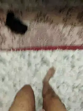 Snapshot of Your_lover_real chatting on 4, 12, 2025 Your lover real online show from 4, 12, 2025