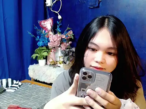 lustfullakim online show from 12, 1, 2026