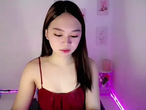 lustfullakim online show from 5, 7, 2026