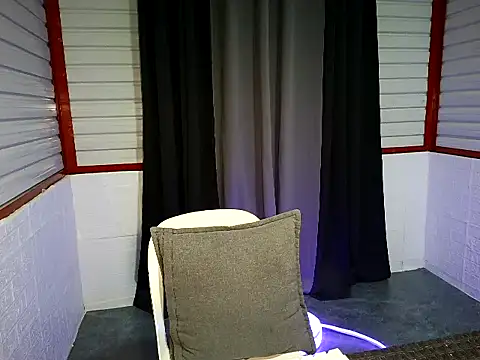 xwildflowerx online show from 27, 4, 2026