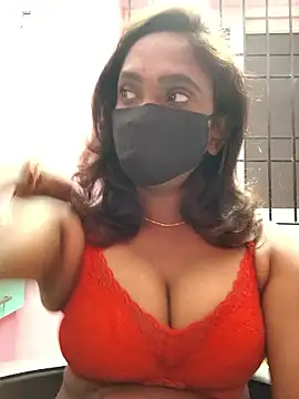 Snapshot of Queen-dhivya chatting on 17, 1, 2026 Queen-dhivya online show from 17, 1, 2026