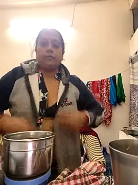 Hot-Sana2 online show from 8, 11, 2025