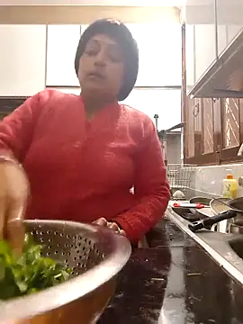 Snapshot of Hot-Sana2 chatting on 20, 12, 2025 Hot-Sana2 online show from 20, 12, 2025