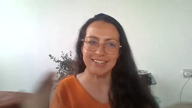 Lauryn Jones online show from 3, 4, 2026