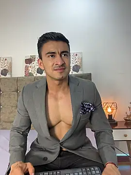 Chris Clarck online show from 1, 12, 2025