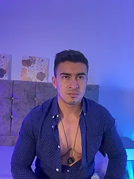 Chris Clarck online show from 23, 7, 2026