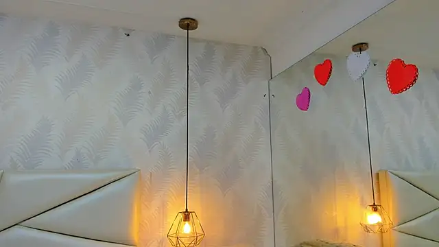 laurettedela rouse online show from 15, 11, 2025