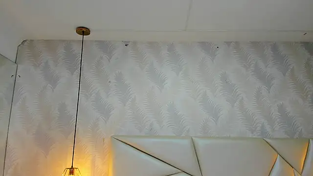 laurettedela rouse online show from 25, 11, 2025